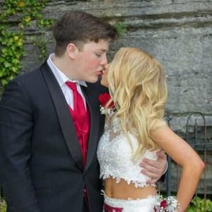 Meet your Posher, Skylar